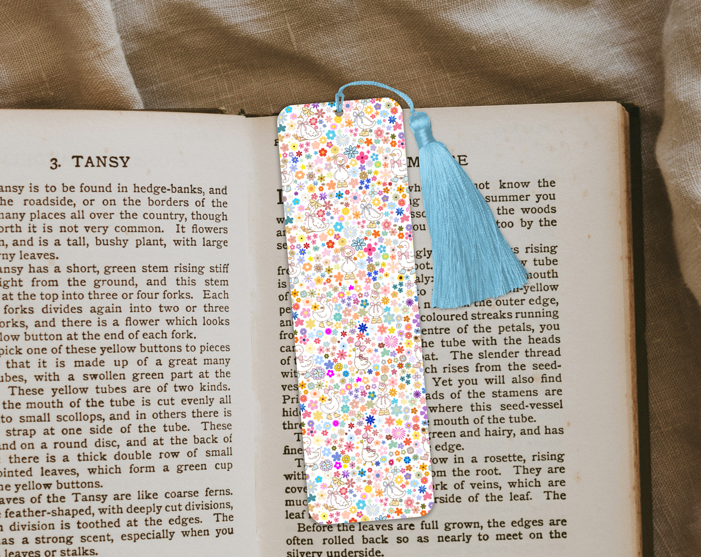 Cute Goose Bookmark – Pastel Spring Floral Aesthetic – Kawaii Goose Reading Gift – Square or Rounded Corners – With or Without Tassel
