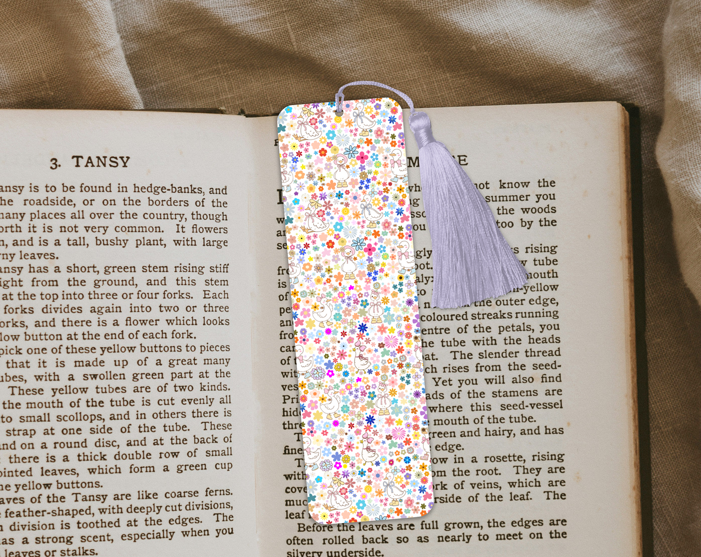 Cute Goose Bookmark – Pastel Spring Floral Aesthetic – Kawaii Goose Reading Gift – Square or Rounded Corners – With or Without Tassel